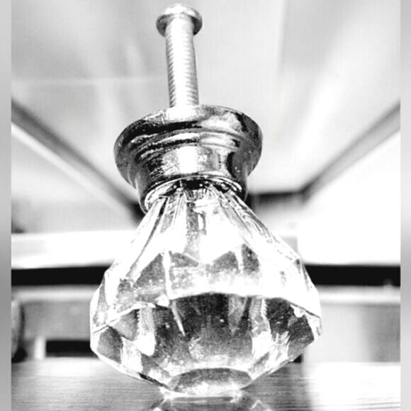 Cabinet / Dresser KNOBS Chrystal STYLE SPARKLE! SILVER-TONE - Picture 7 of 8